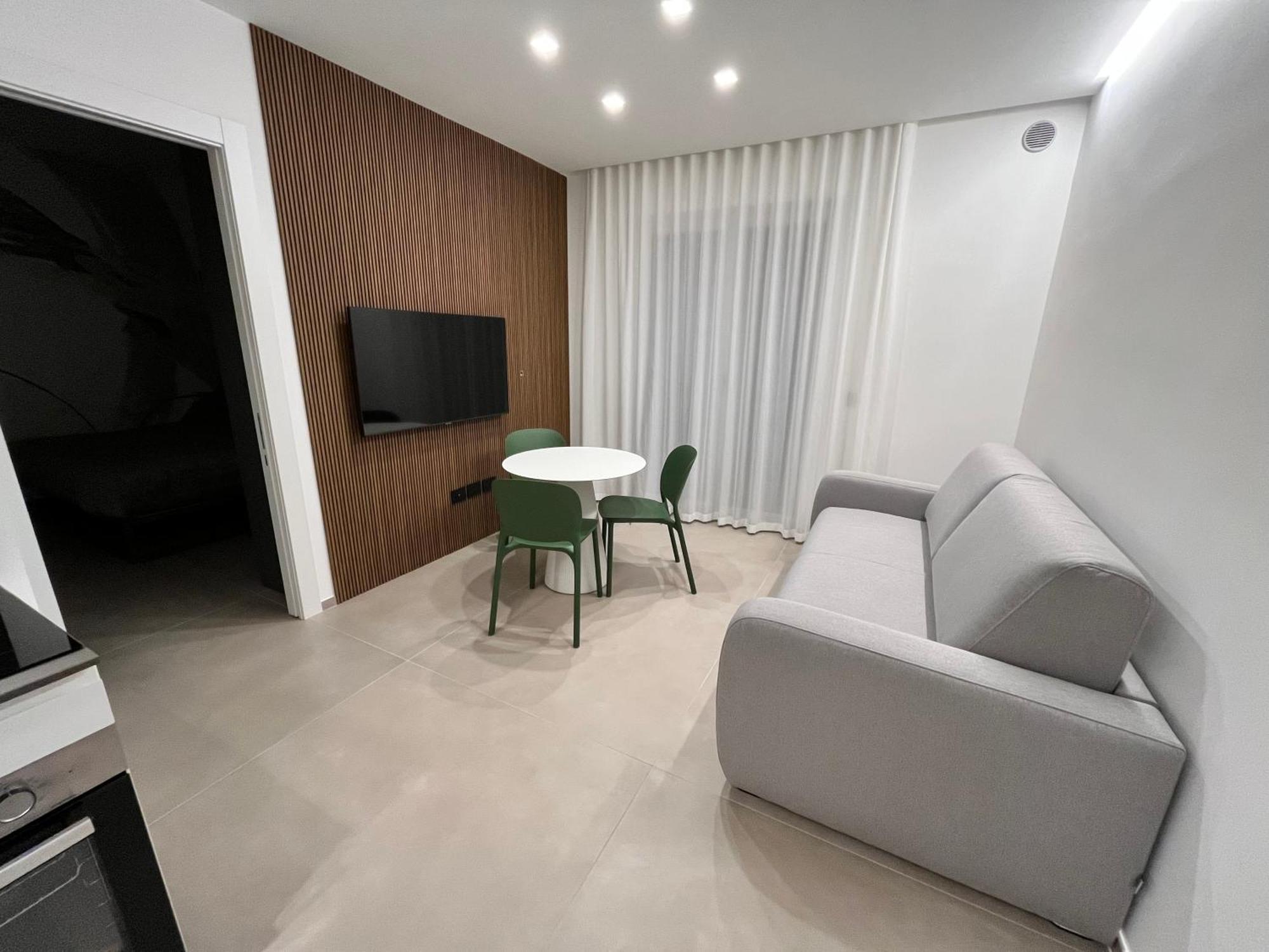 Seacity Suite & Stay モノーポリ エクステリア 写真